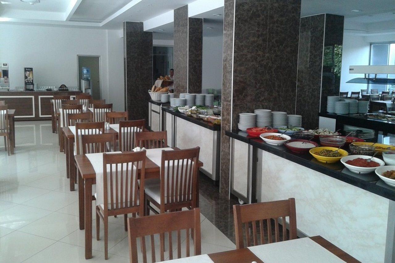 Grand Ati̇Lla Hotel Alanya Exterior foto